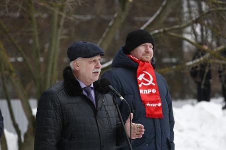 Руки прочь от парка «Трудовые резервы»! Д.А. Парфенов провел встречу с жителями Тушино
