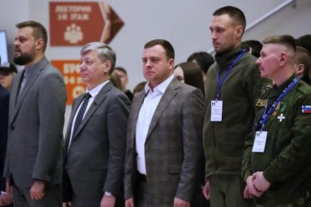 Дмитрий Новиков на Невском международном форуме друзей России: “КПРФ – за победу над неонацизмом, за мир и дружбу народов”