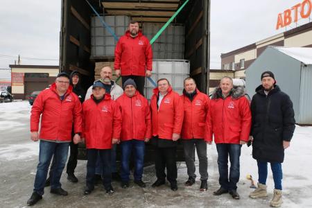 Коммунисты Югры подвели итоги масштабной гуманитарной программы 2025 года