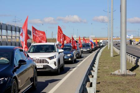 Автопробег «Красные крылья Победы» в Калининграде