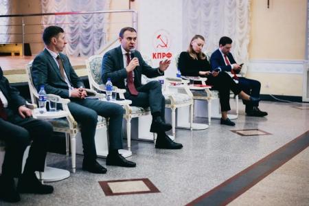 В Ижевске прошло пленарное заседание Ассоциации депутатов ПФО, избранных при поддержке КПРФ