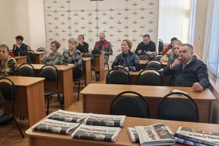 Сергей Пантелеев провел встречу с профсоюзным активом Кировского завода