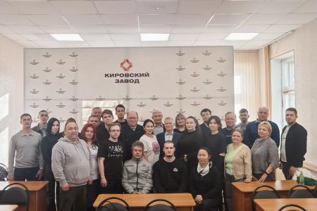 Сергей Пантелеев разъяснил слушателям профсоюзно-партийной школы ключевые положения программы КПРФ