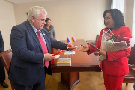 Казбек Тайсаев посетил с рабочим визитом Южную Осетию