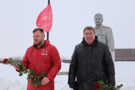 «За Сталина! За Родину!»: В Мордовии прошел автопробег в память о вожде