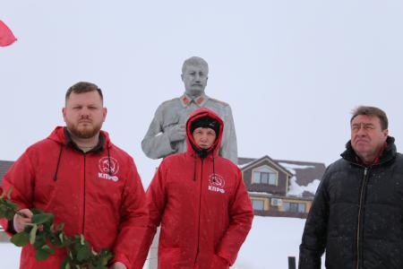 «За Сталина! За Родину!»: В Мордовии прошел автопробег в память о вожде