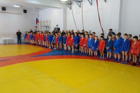 В Калуге состоялся спортивный турнир по самбо, посвящённый Дню Советской Армии и Военно-Морского Флота