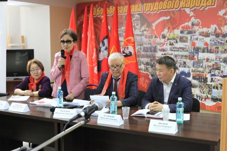 Дети войны держат отчёт: IV отчетно-выборная конференция  Якутской республиканской организации «Дети войны»