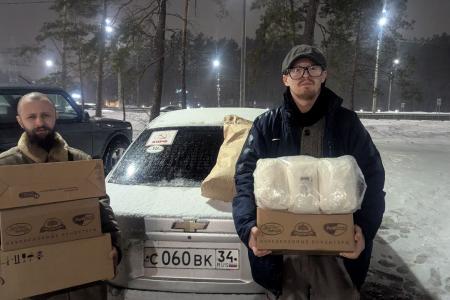 По поручению депутата Госдумы Сергея Гаврилова  малоимущим семьям Воронежа комсомольцы привезли продукты