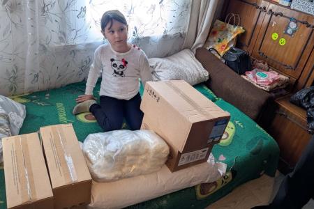 По поручению депутата Госдумы Сергея Гаврилова  малоимущим семьям Воронежа комсомольцы привезли продукты
