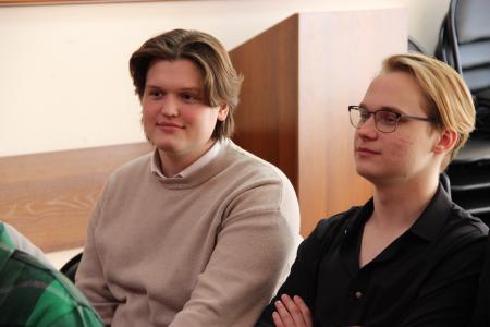 Откровенный разговор в Томском обкоме с будущими политологами