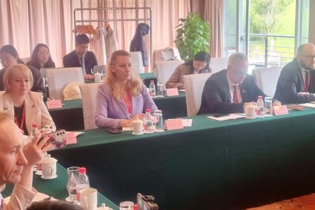 Делегация КПРФ изучает в Шанхае наглядную модель преимущества социализма: за один день коммунисты разобрали вопросы идеологии, культуры и феномен экономического прорыва района Пудун