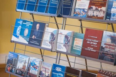 Игорь Макаров принял участие в работе Русского   интеллектуального клуба