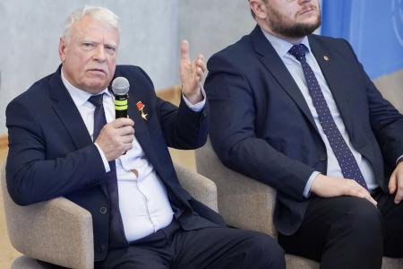 «Любить Родину! Учиться у поколения-победителей!». Г.А. Зюганов выступил по видеосвязи перед новгородскими студентами и преподавателями