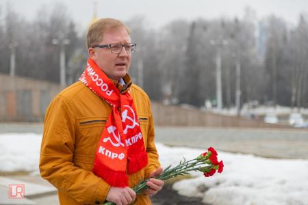 Красные крылья Победы в Пензе: автопробег в память о референдуме за сохранение СССР