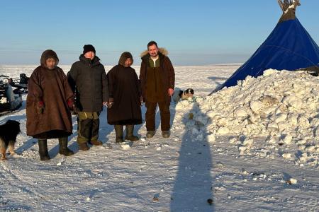 Ненецкий автономный округ. Депутаты фракции КПРФ окружного Собрания встретились с жителями поселка Каратайка