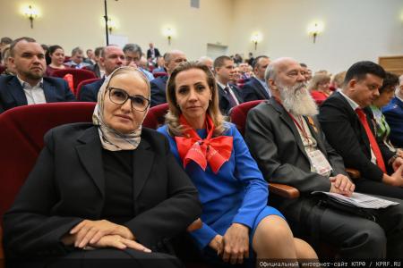 «Верой и правдой служить Русскому миру!». Г.А. Зюганов выступил на IV съезде Общероссийского движения «Русский лад»