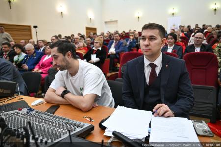 «Верой и правдой служить Русскому миру!». Г.А. Зюганов выступил на IV съезде Общероссийского движения «Русский лад»