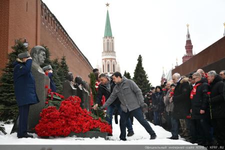 Г.А. Зюганов: По Ленинско-Сталинским заветам вперед – в будущее!