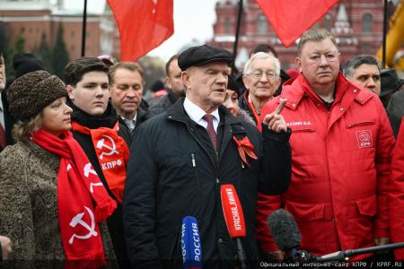 Г.А. Зюганов: По Ленинско-Сталинским заветам вперед – в будущее!