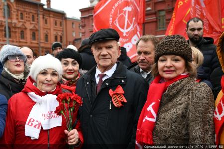 Г.А. Зюганов: По Ленинско-Сталинским заветам вперед – в будущее!