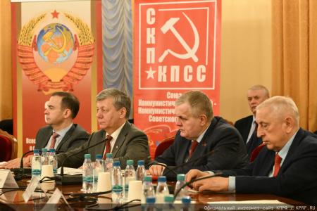 «Возродим Советскую Родину!». Брифинг Г.А. Зюганова 17 марта