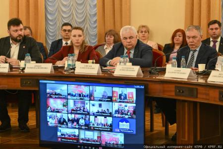 «Возродим Советскую Родину!». Брифинг Г.А. Зюганова 17 марта