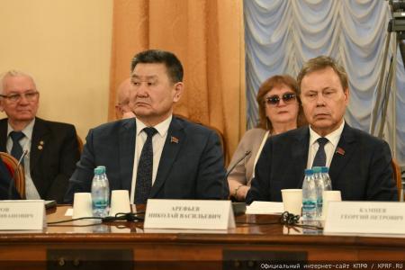 «Возродим Советскую Родину!». Брифинг Г.А. Зюганова 17 марта