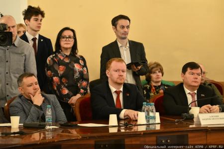 «Возродим Советскую Родину!». Брифинг Г.А. Зюганова 17 марта