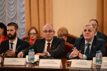 Г.А. Зюганов: «Сплотить усилия во имя новой Победы!»