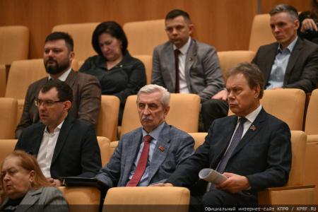 «От выживания – к развитию!». 24 марта состоялось заседание фракции КПРФ в Госдуме