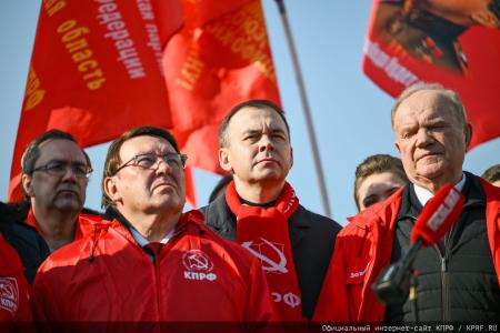 151-й гуманитарный конвой от КПРФ ушел на Донбасс и в приграничные области России