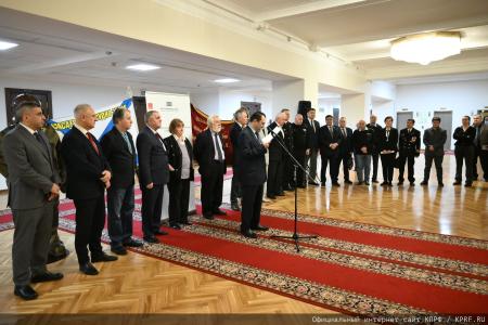 Светлана Савицкая и Николай Коломейцев выступили на открывшейся в Госдуме выставке, посвященной 105-летию организации подводных и водолазных работ в России