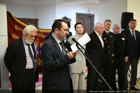 Светлана Савицкая и Николай Коломейцев выступили на открывшейся в Госдуме выставке, посвященной 105-летию организации подводных и водолазных работ в России