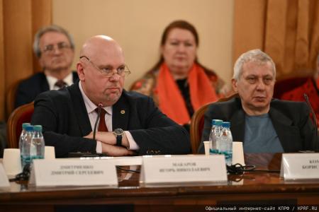 Г.А. Зюганов: «Сплотить усилия во имя новой Победы!»