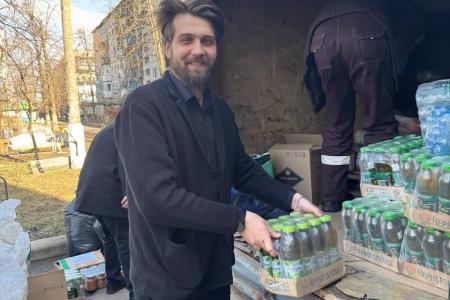 Донецкие и Ростовские коммунисты посетили город Красногоровку с гуманитарной миссией
