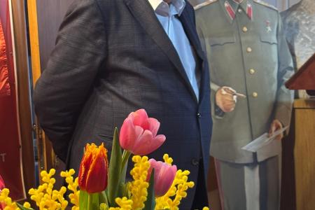 В преддверии Международного женского дня лидер севастопольских коммунистов поздравил местный актив РО ООД «ВЖС-Надежда России» с наступающим праздником