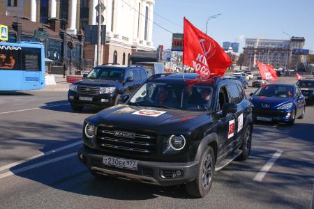 На улицах столицы «Красные крылья Победы»