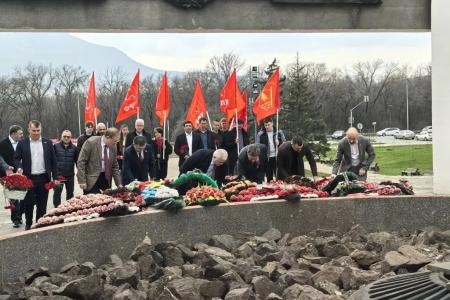 Делегация ЦК КПРФ во главе с К.К. Тайсаевым работает на Северном Кавказе