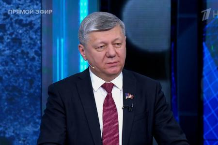 Дмитрий Новиков на Первом канале о том, почему власти Европы сеют войну с Россией, но рвутся на переговоры о мире
