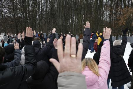 Руки прочь от парка «Трудовые резервы»! Д.А. Парфенов провел встречу с жителями Тушино