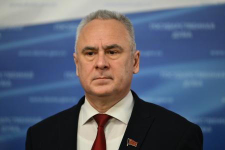 Е.И. Бессонов, Ю.П. Синельщиков и В.И. Егоров выступили перед журналистами в Госдуме