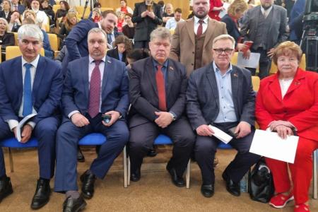 Руководитель фракции КПРФ в Мособлдуме Александр Наумов принял участие в Парламентских слушаниях в Государственной Думе по правовому регулированию сельхозземель