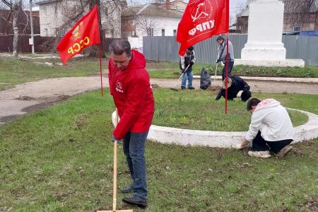 Саратовская область. В Балаково прошёл коммунистический субботник