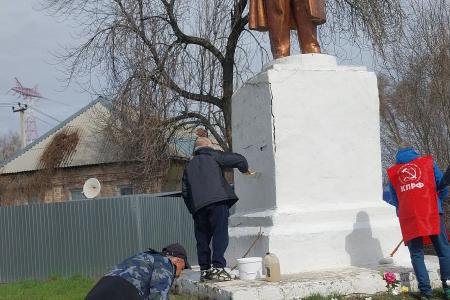 Саратовская область. В Балаково прошёл коммунистический субботник