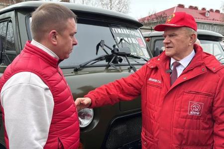 А.М. Гибатдинов принял участие в отправке 152-го гуманитарного конвоя