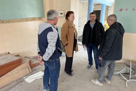 Лидер Волгоградских коммунистов Тамара Головачева оценила ход капремонта школы №5 во Фролово