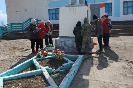 В Забайкалье коммунисты проводят акцию «Памятникам истории и культуры – заботу и внимание!»