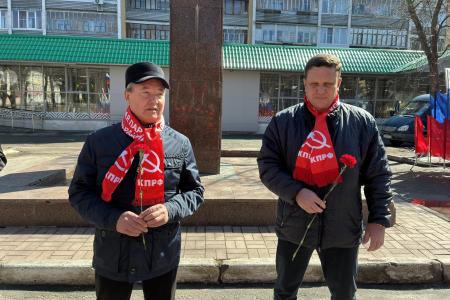 В Марий Эл коммунисты отметили День космонавтики