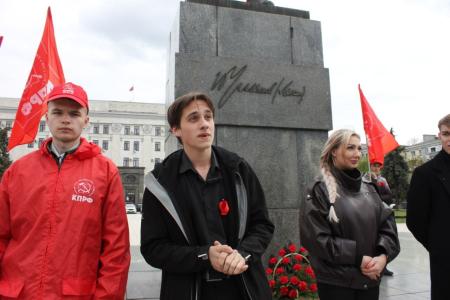 156-я годовщина со дня рождения В.И. Ленина в Луганске